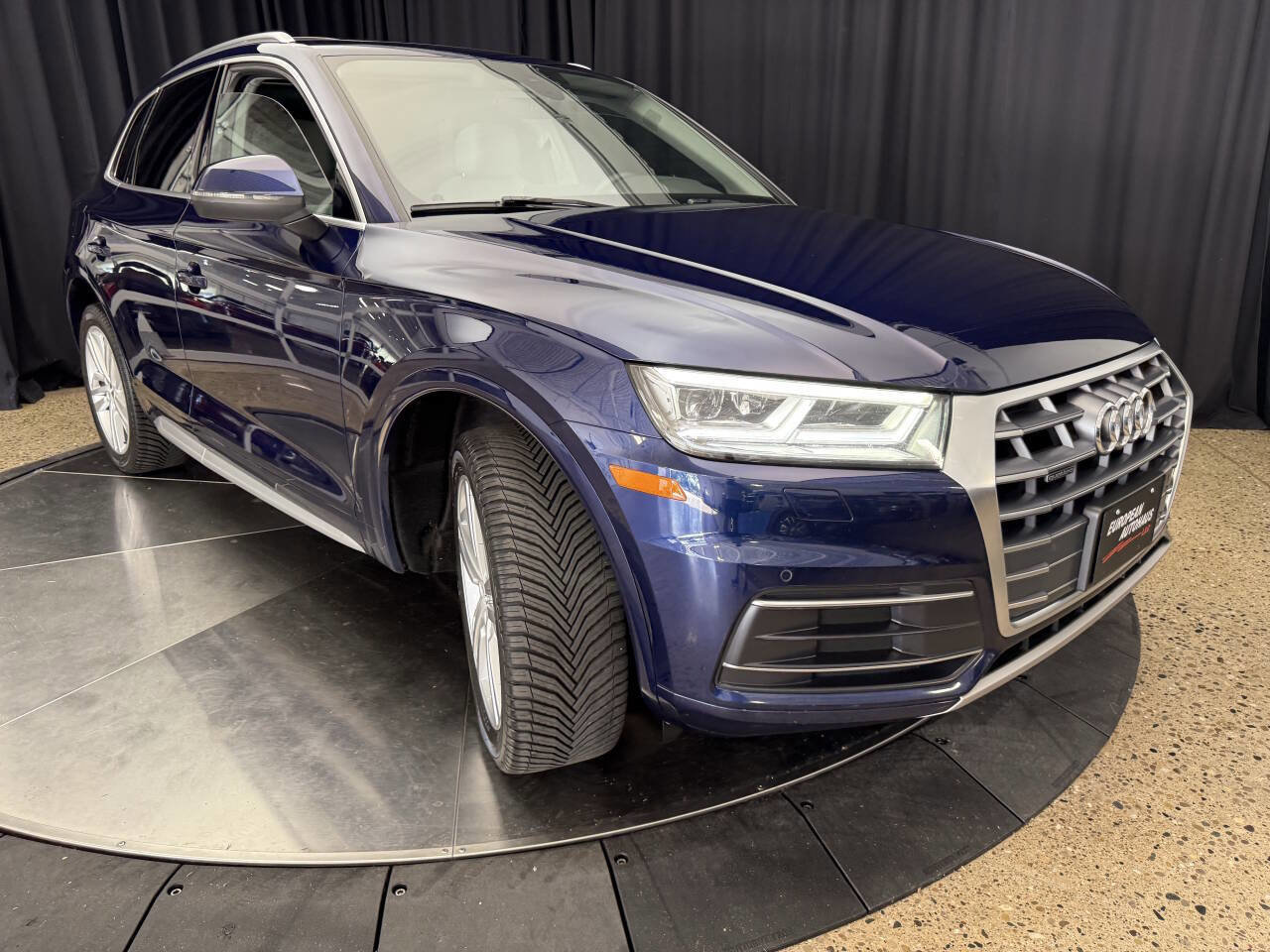 Used 2019 Audi Q5 2.0T Premium Plus w/ Premium Plus Package AWD/4WD image 8