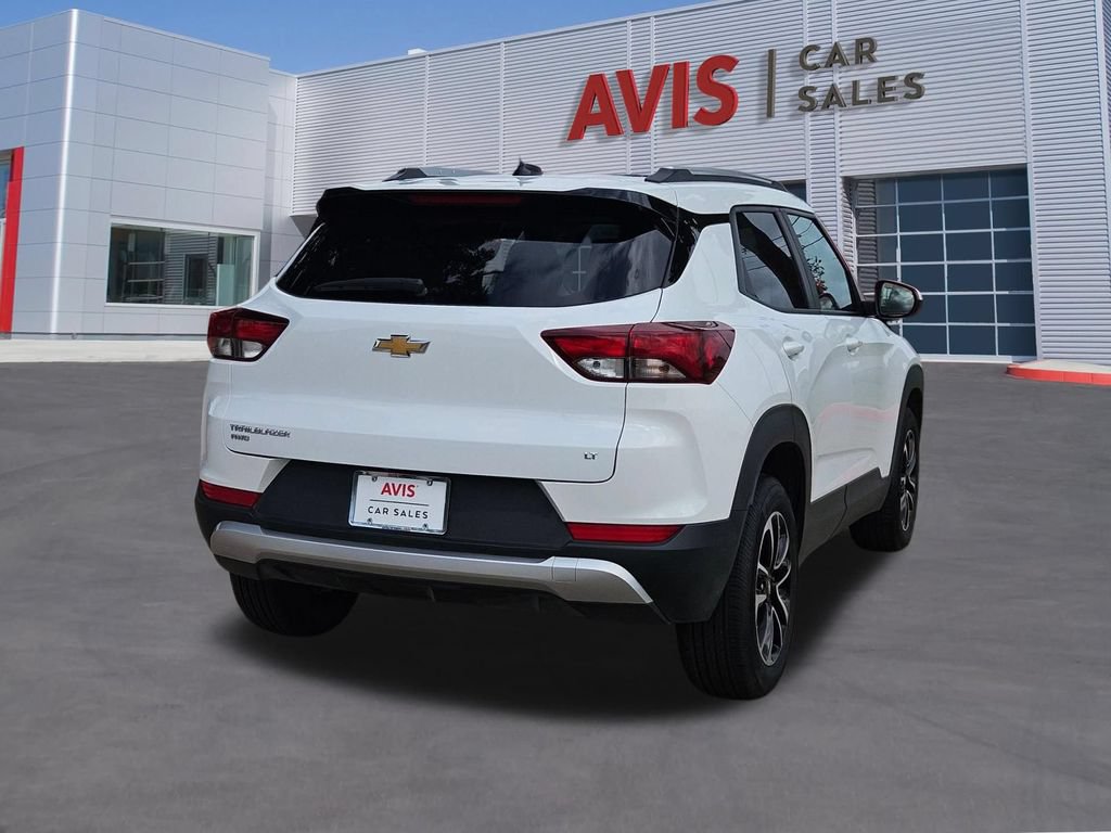 Used 2025 Chevrolet TrailBlazer LT AWD/4WD image 6