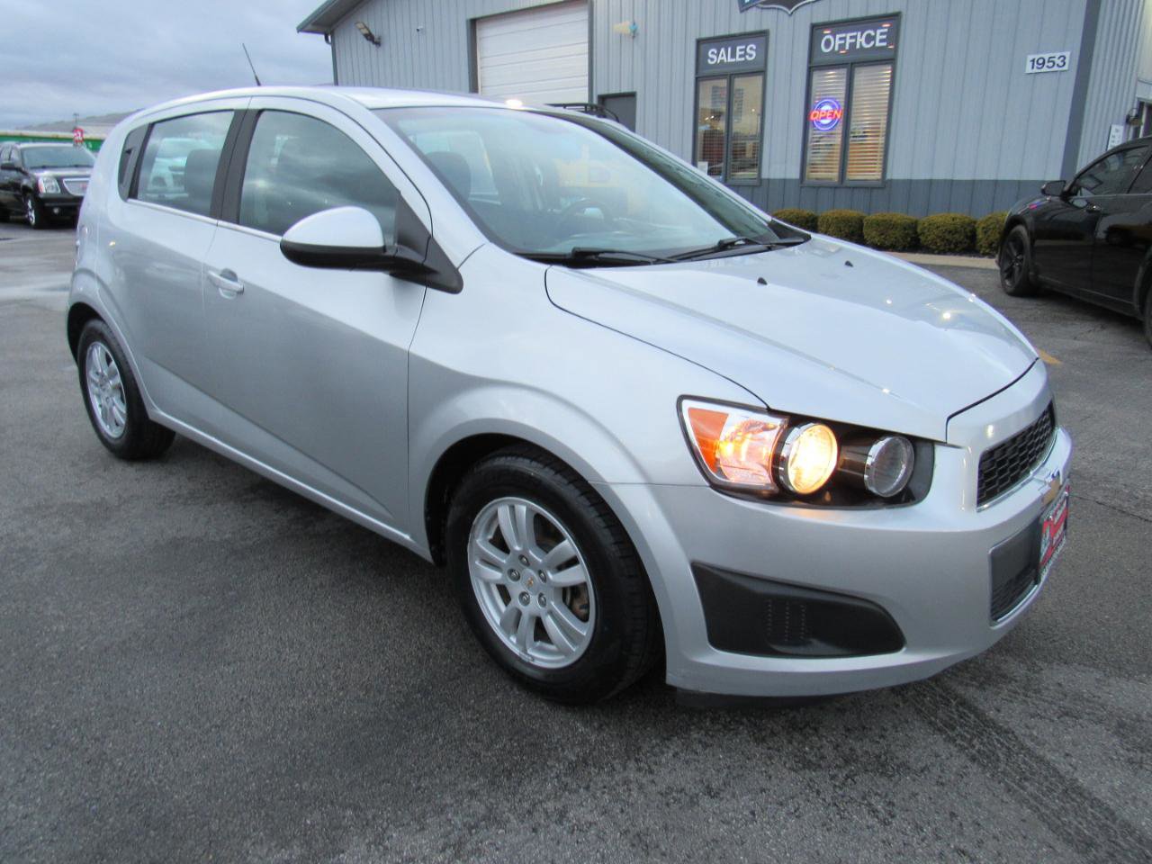 Used 2012 Chevrolet Sonic LT image 8