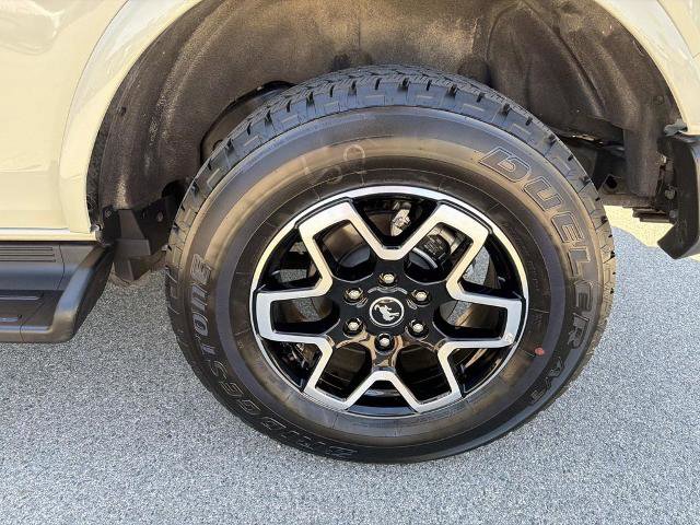 Certified 2025 Ford Bronco Outer Banks image 9