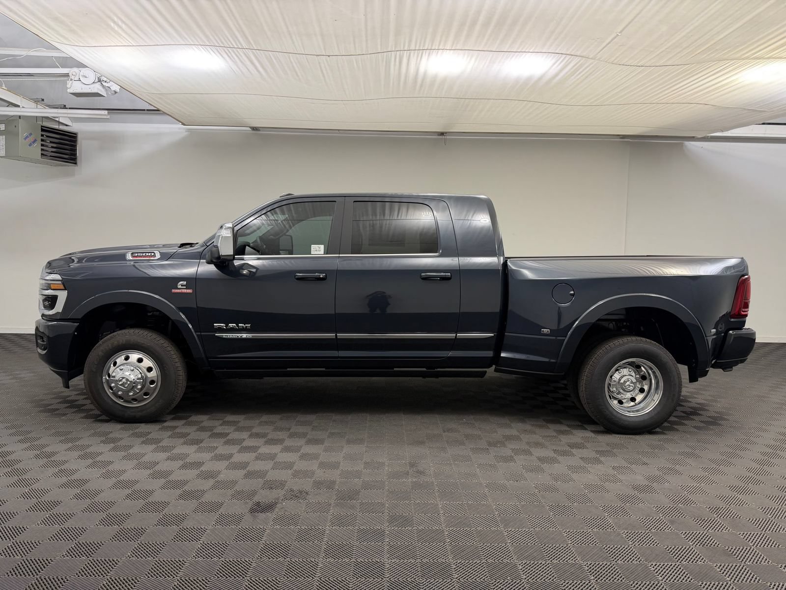New 2026 RAM 3500 Limited AWD/4WD image 2