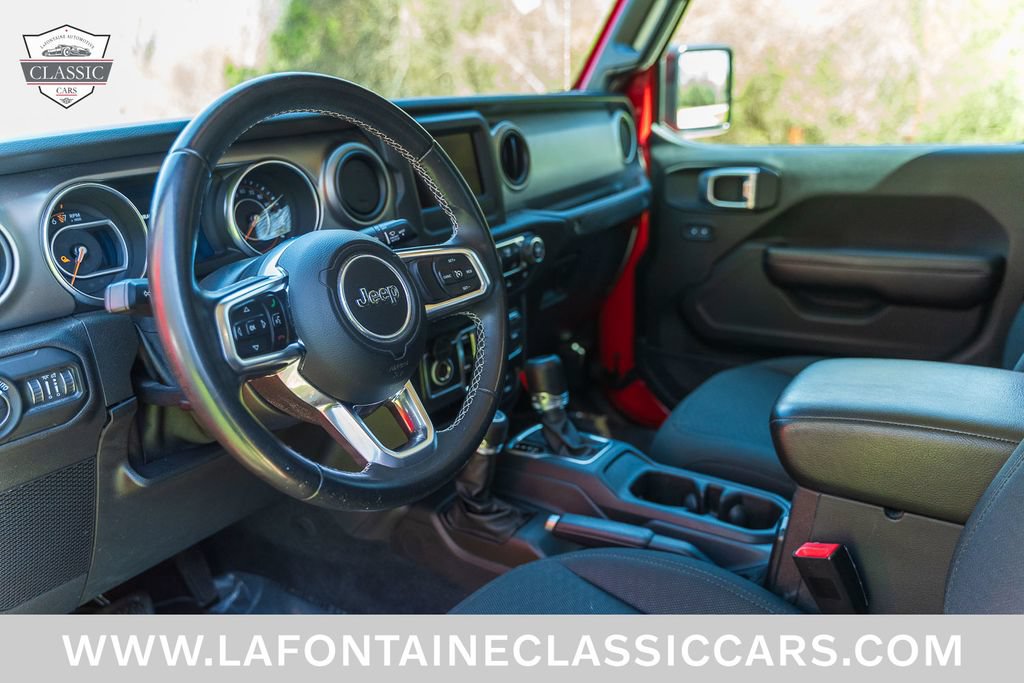 Used 2020 Jeep Gladiator Sport w/ Technology Group AWD/4WD image 8