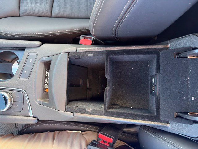 Used 2026 Cadillac XT5 Premium Luxury w/ Driver Assist Package AWD/4WD image 30
