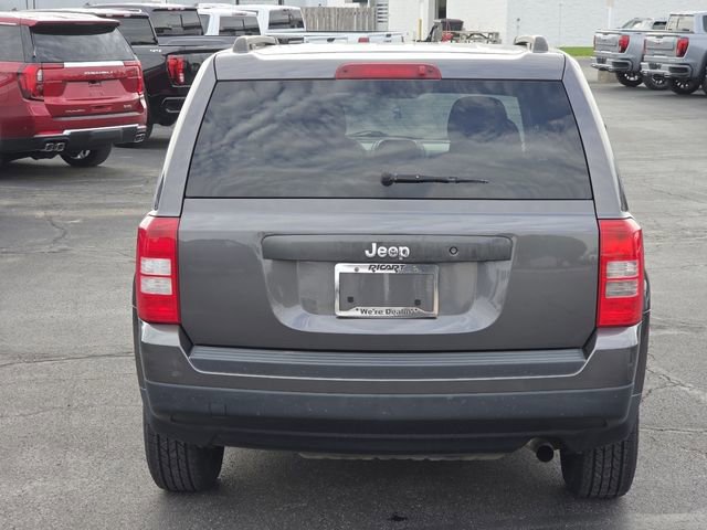 Used 2015 Jeep Patriot Sport FWD image 14