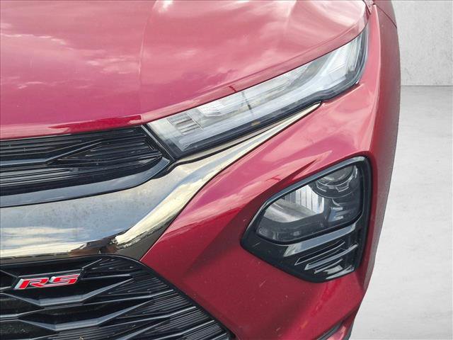 Used 2023 Chevrolet TrailBlazer RS w/ Convenience Package FWD image 9