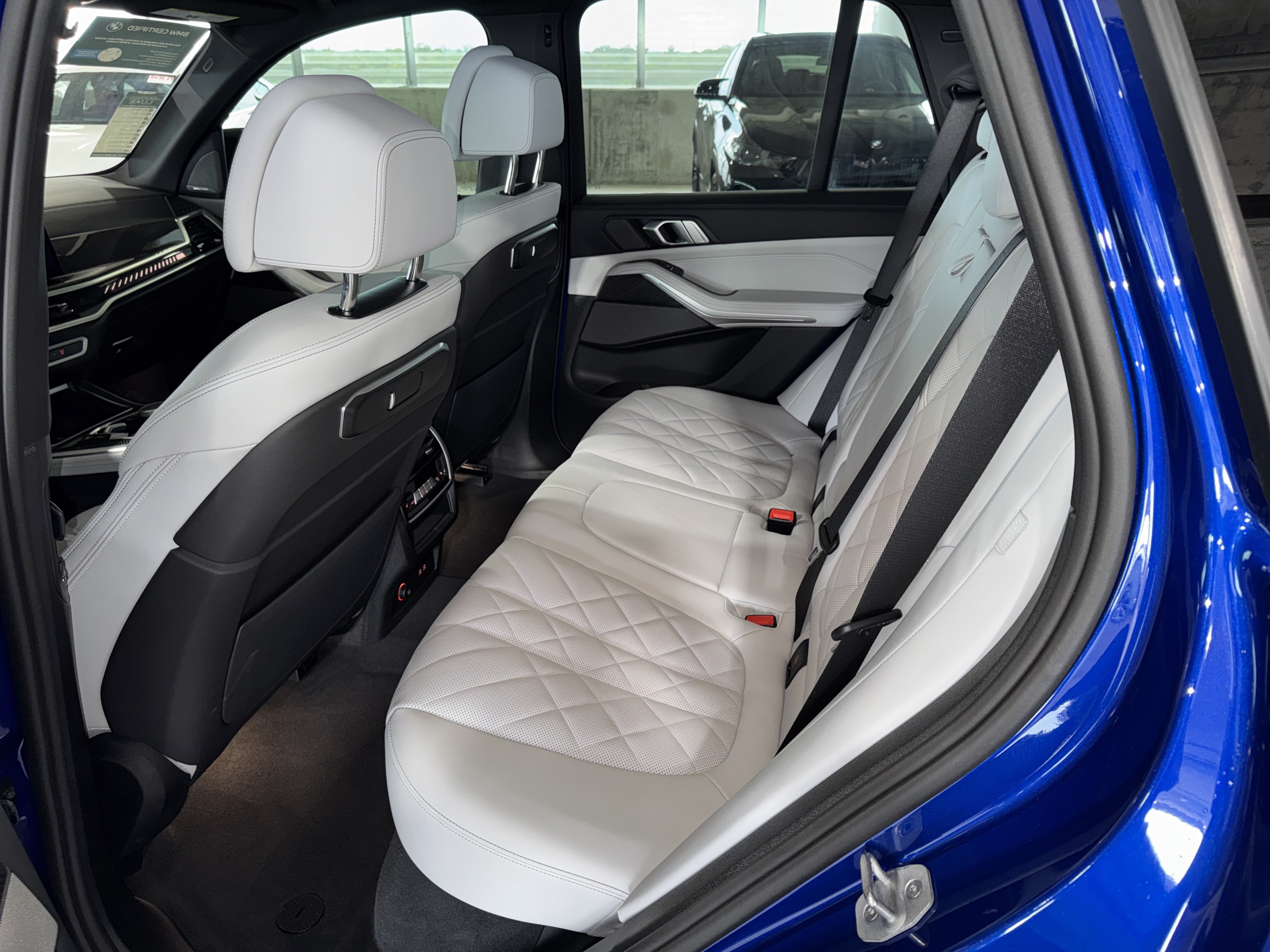 Certified 2025 BMW X5 M60i w/ Climate Comfort Package AWD/4WD image 15