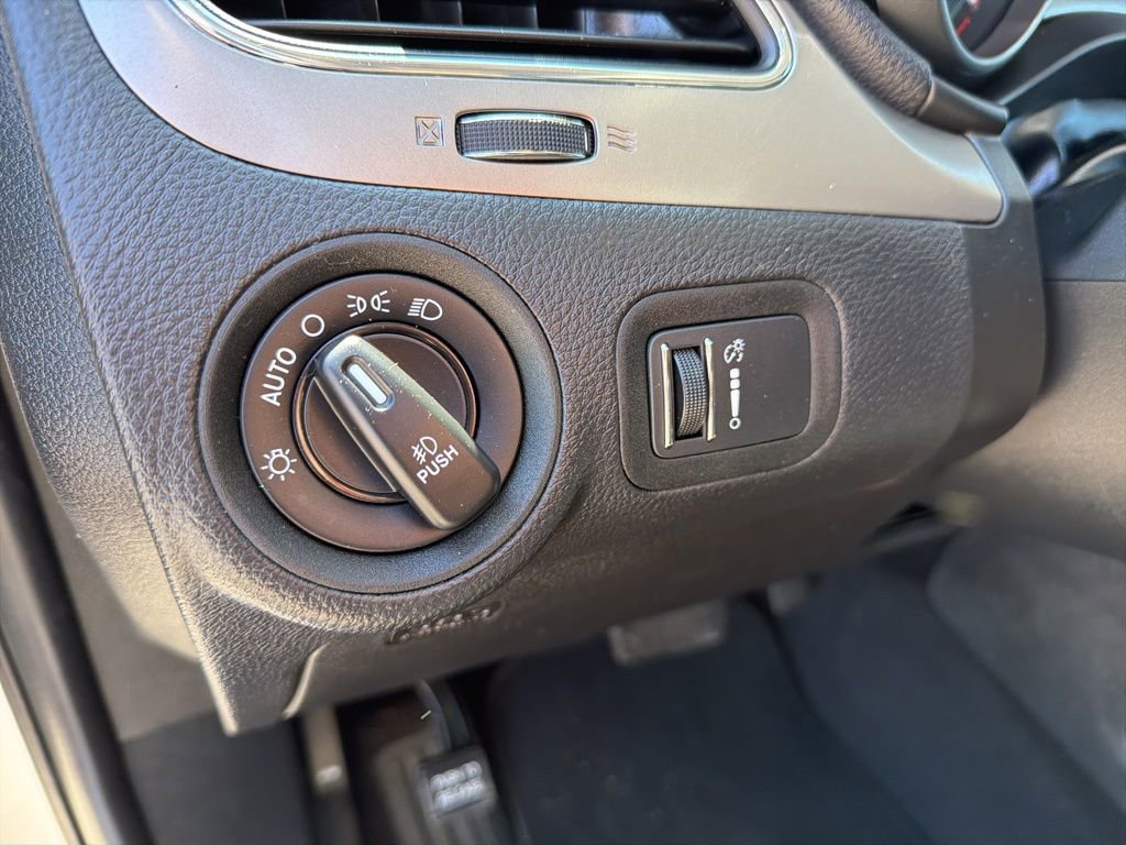 Used 2018 Dodge Journey Crossroad image 45