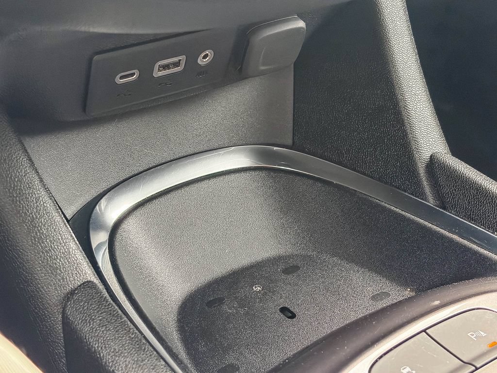 Used 2025 Chevrolet Malibu LT FWD image 31