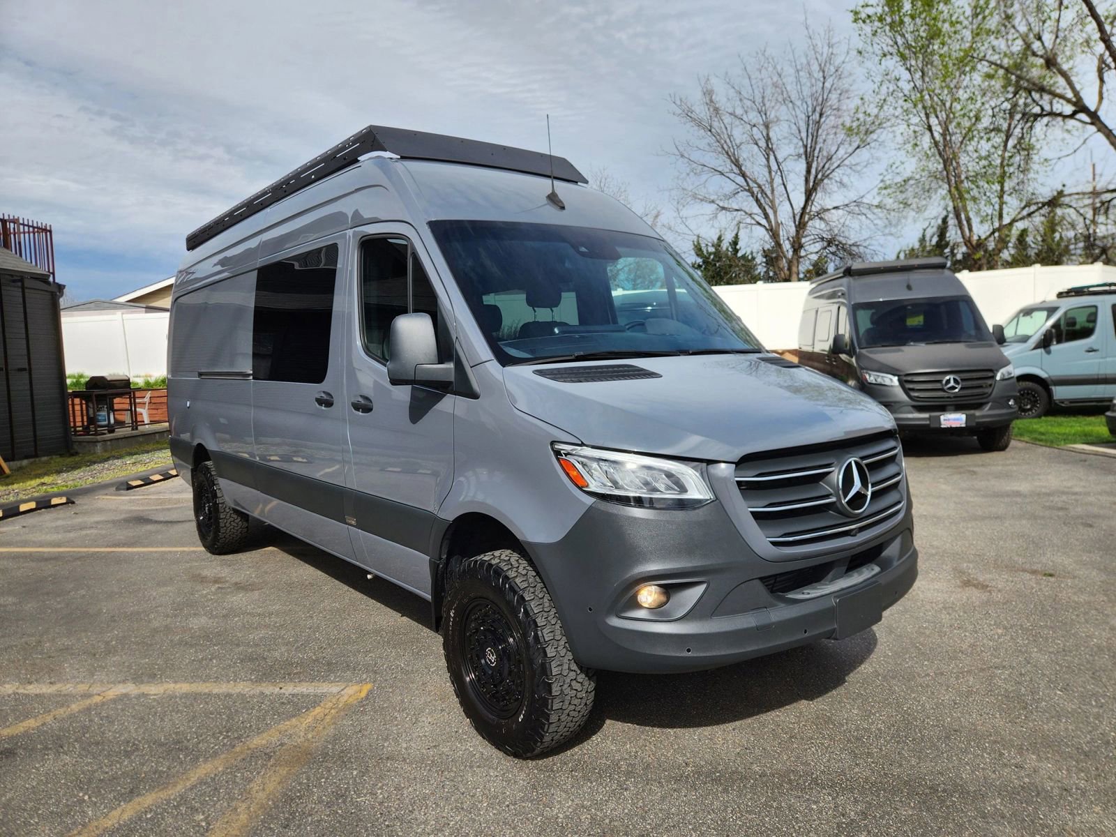 Used 2022 Mercedes-Benz Sprinter 2500 image 2