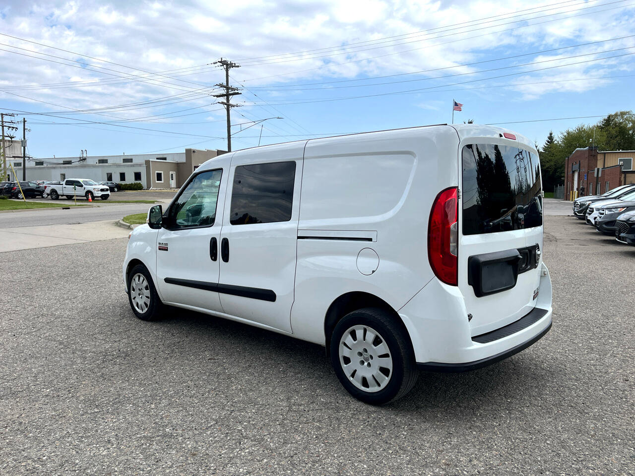 Used 2019 RAM ProMaster City Tradesman SLT image 3