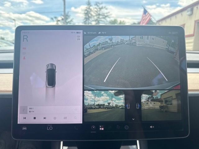 Used 2018 Tesla Model 3 Long Range RWD image 32