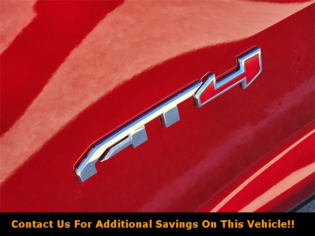 New 2026 GMC Acadia AT4 w/ Luxury Package image 8