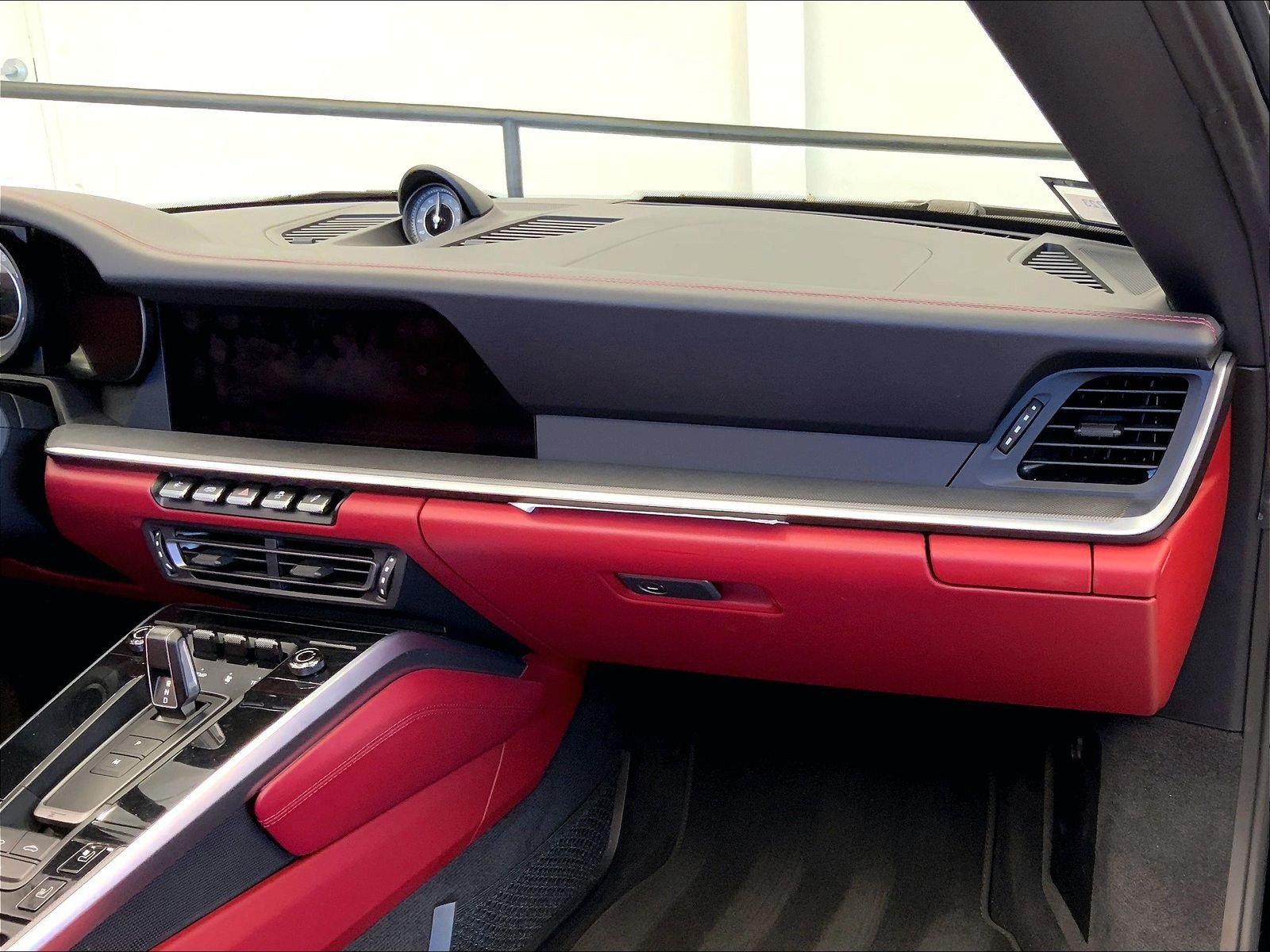 Certified 2023 Porsche 911 Turbo AWD/4WD image 22