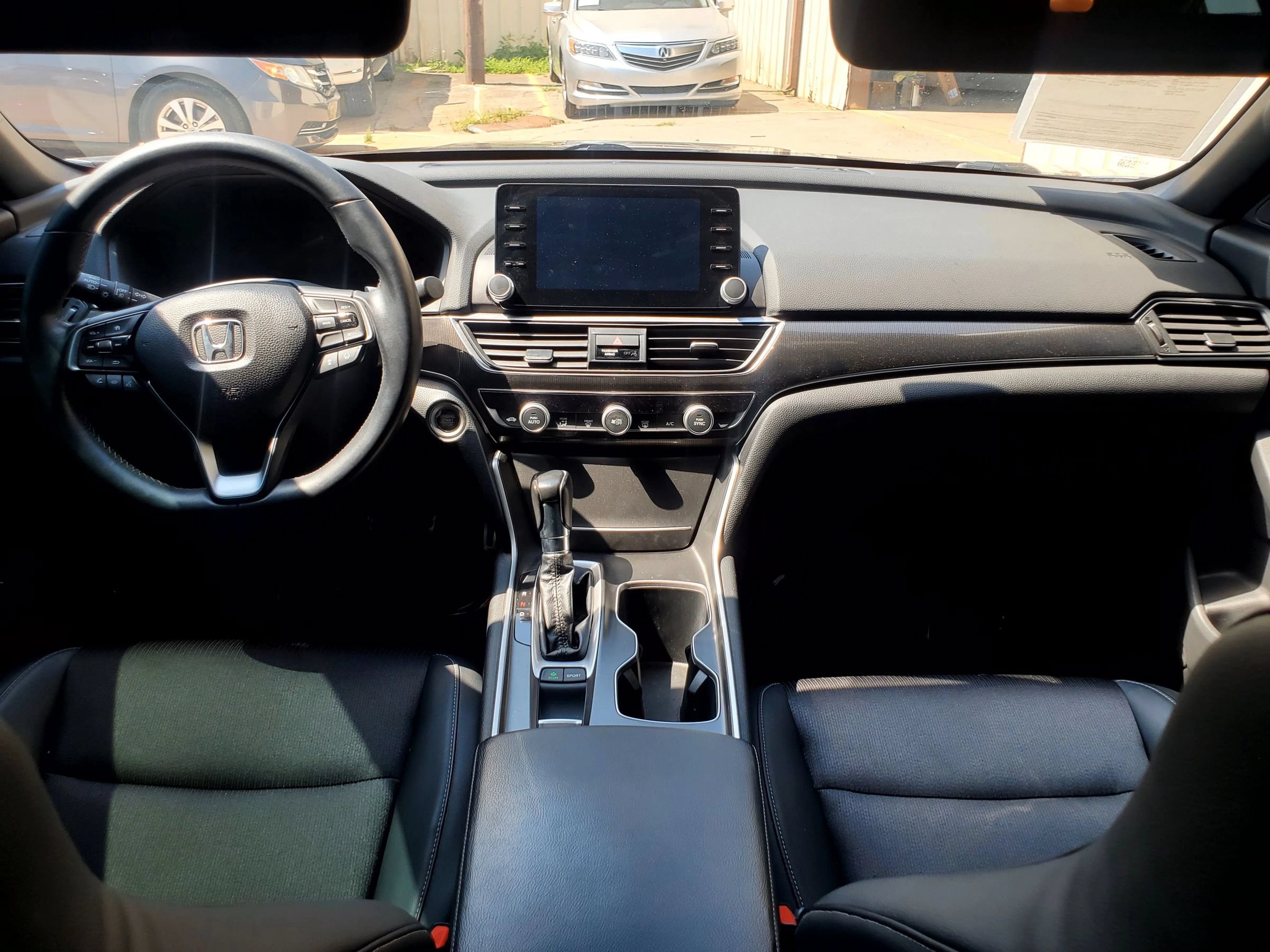 Used 2018 Honda Accord Sport image 34