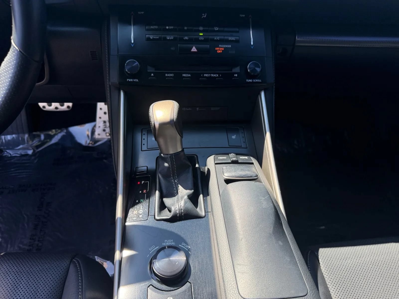 Used 2014 Lexus IS 250 w/ F-Sport Package RWD image 18