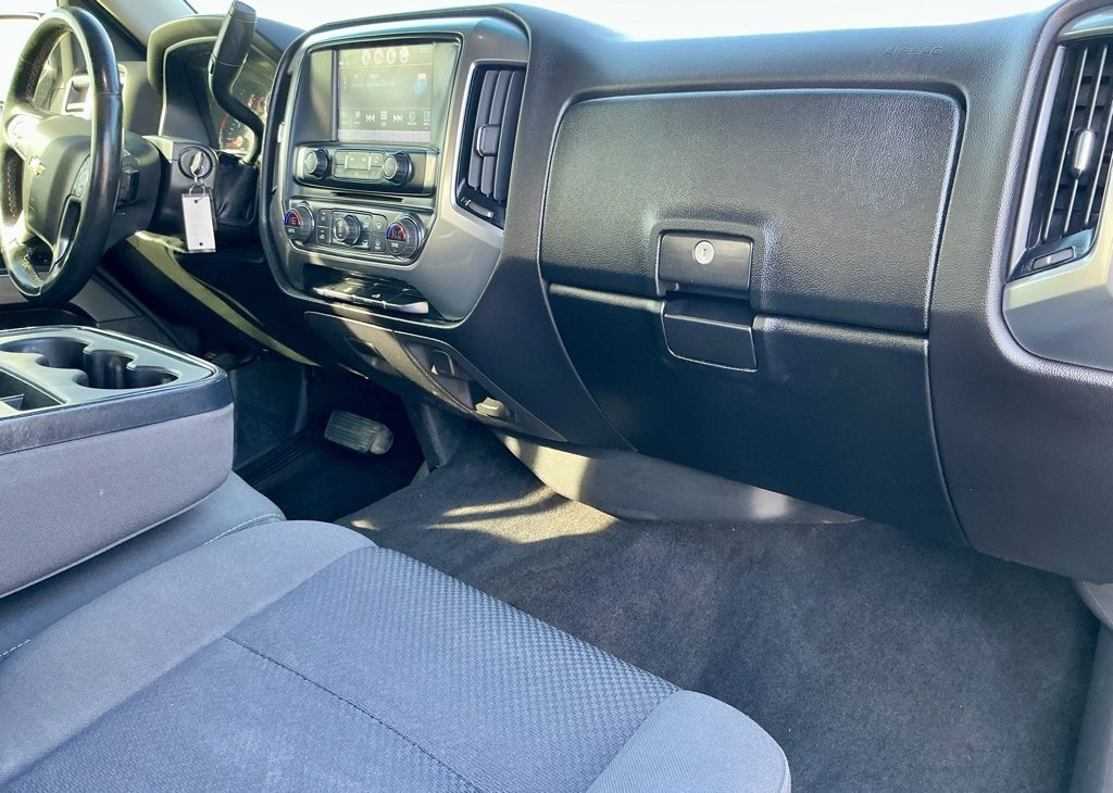 Used 2018 Chevrolet Silverado 1500 LT w/ All Star Edition image 24
