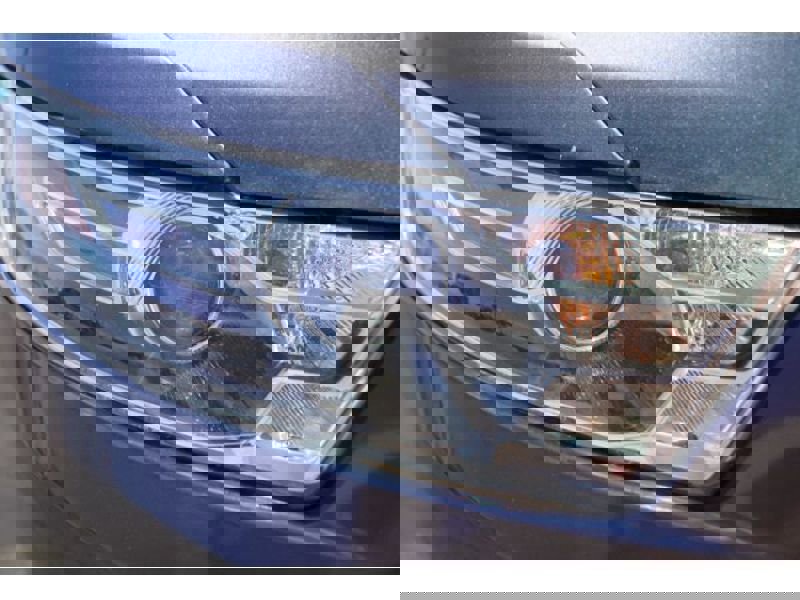 Used 2018 Ford Taurus SE image 12