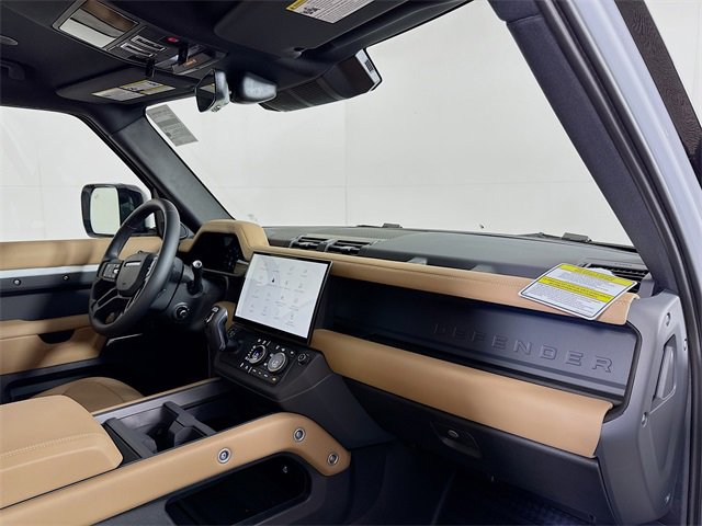 New 2026 Land Rover Defender 110 X-Dynamic SE image 31