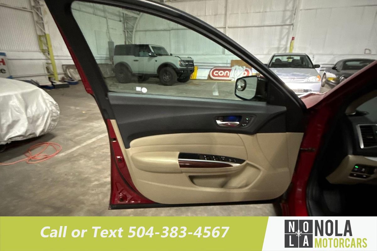 Used 2017 Acura TLX w/ Technology Package image 16