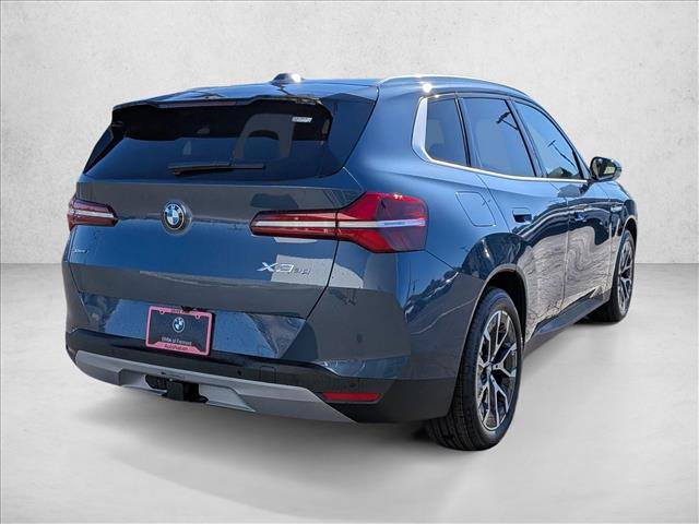 Used 2026 BMW X3 xDrive30 w/ Premium Package image 2