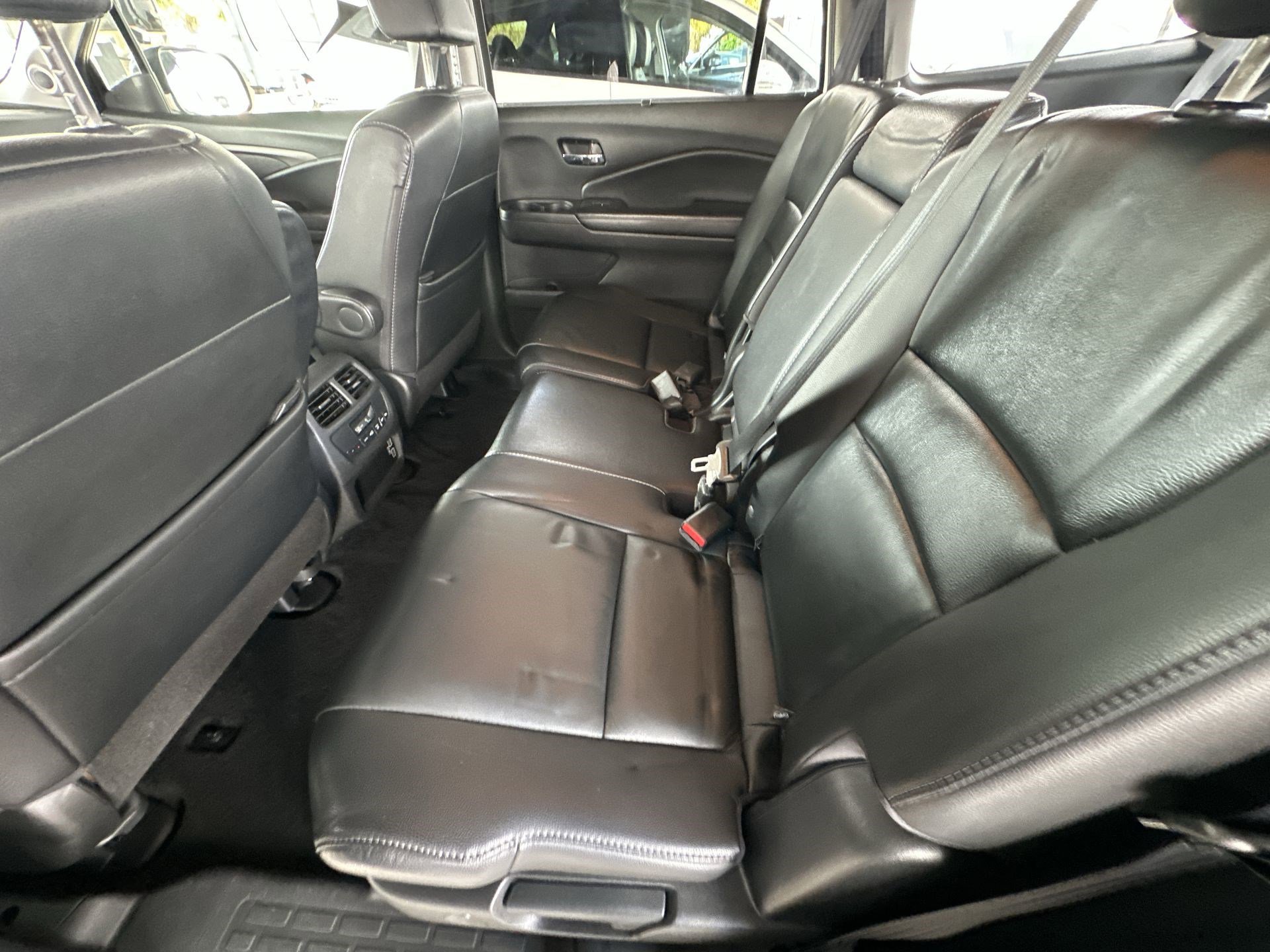 Used 2019 Honda Pilot EX-L image 27