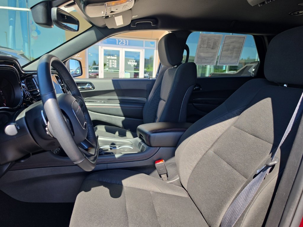 Used 2025 Dodge Durango GT AWD/4WD image 12