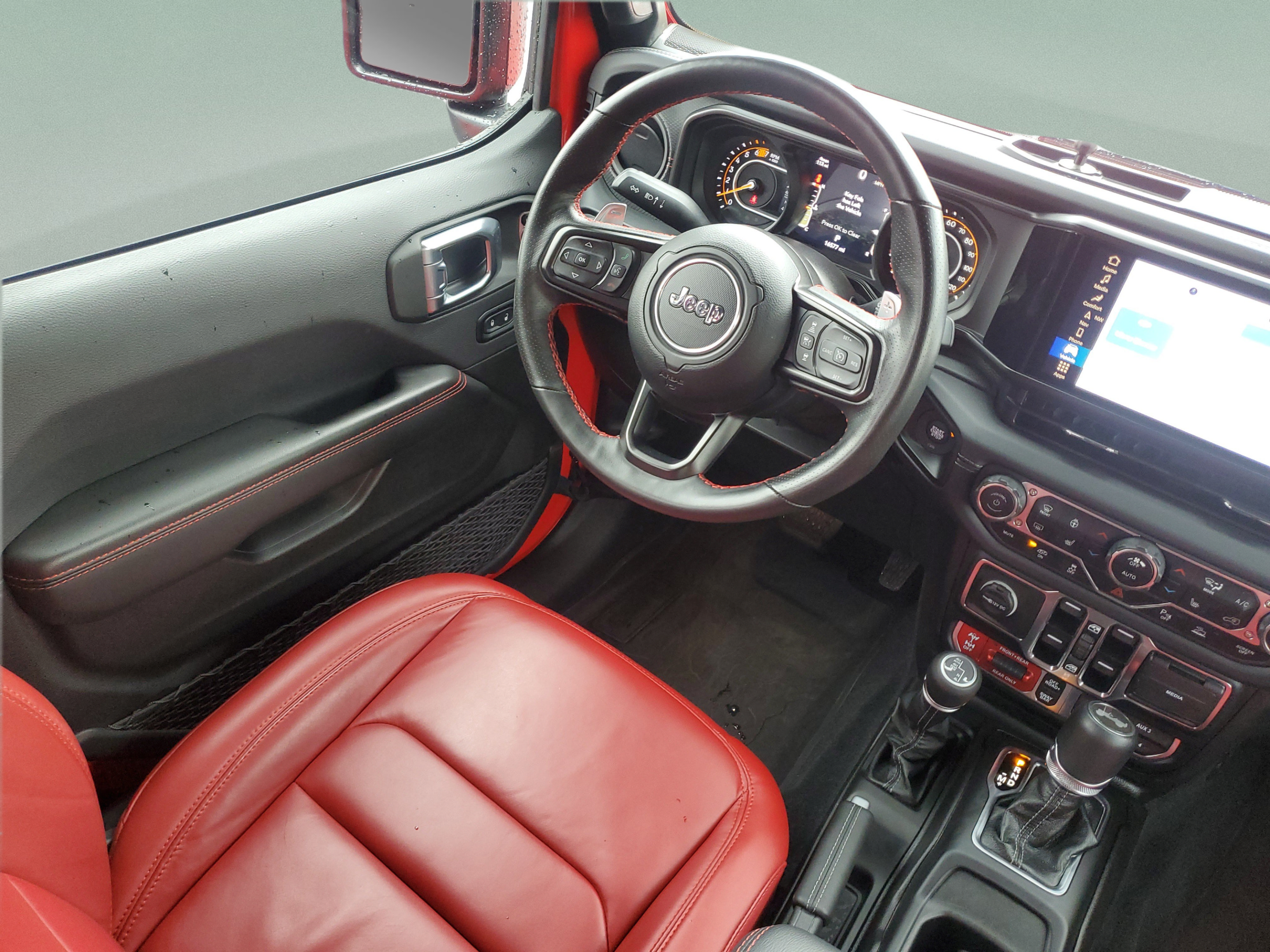 Used 2024 Jeep Wrangler Unlimited Rubicon 392 AWD/4WD image 12