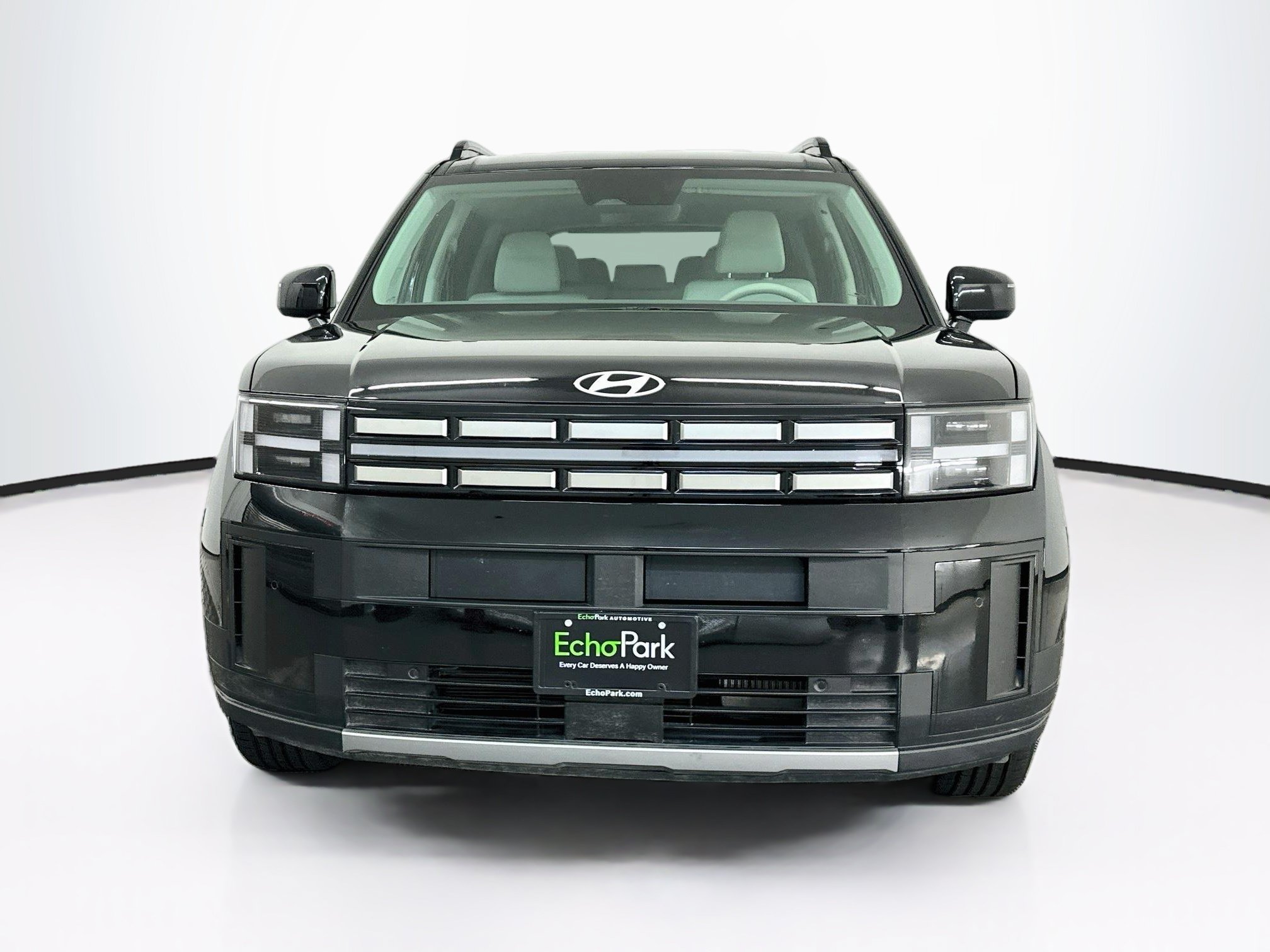 Used 2026 Hyundai Santa Fe SEL AWD/4WD image 2