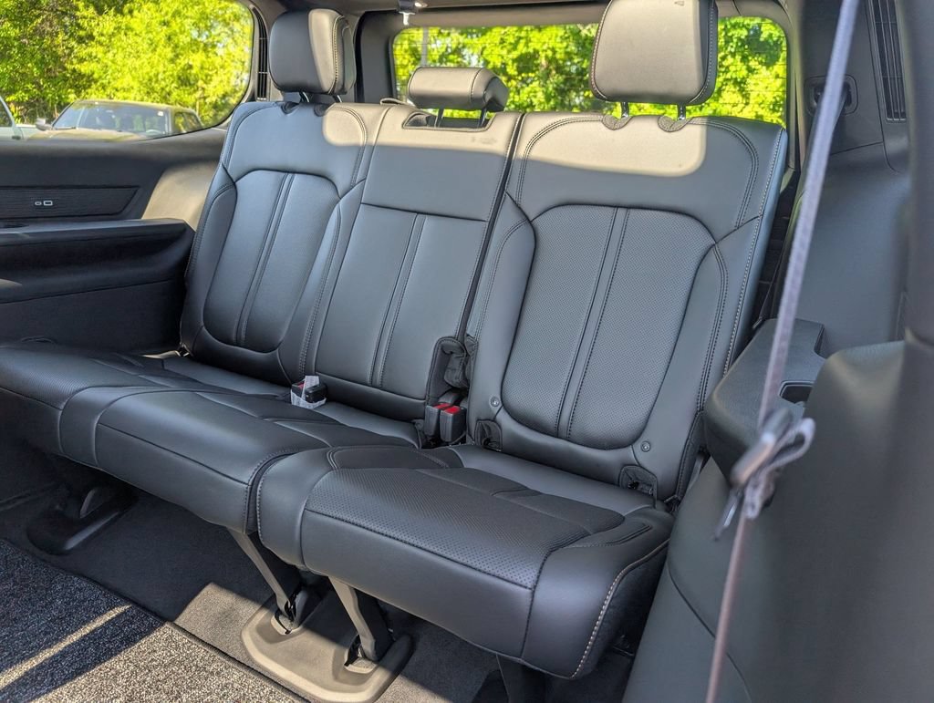 New 2026 Jeep Grand Wagoneer 4WD image 26