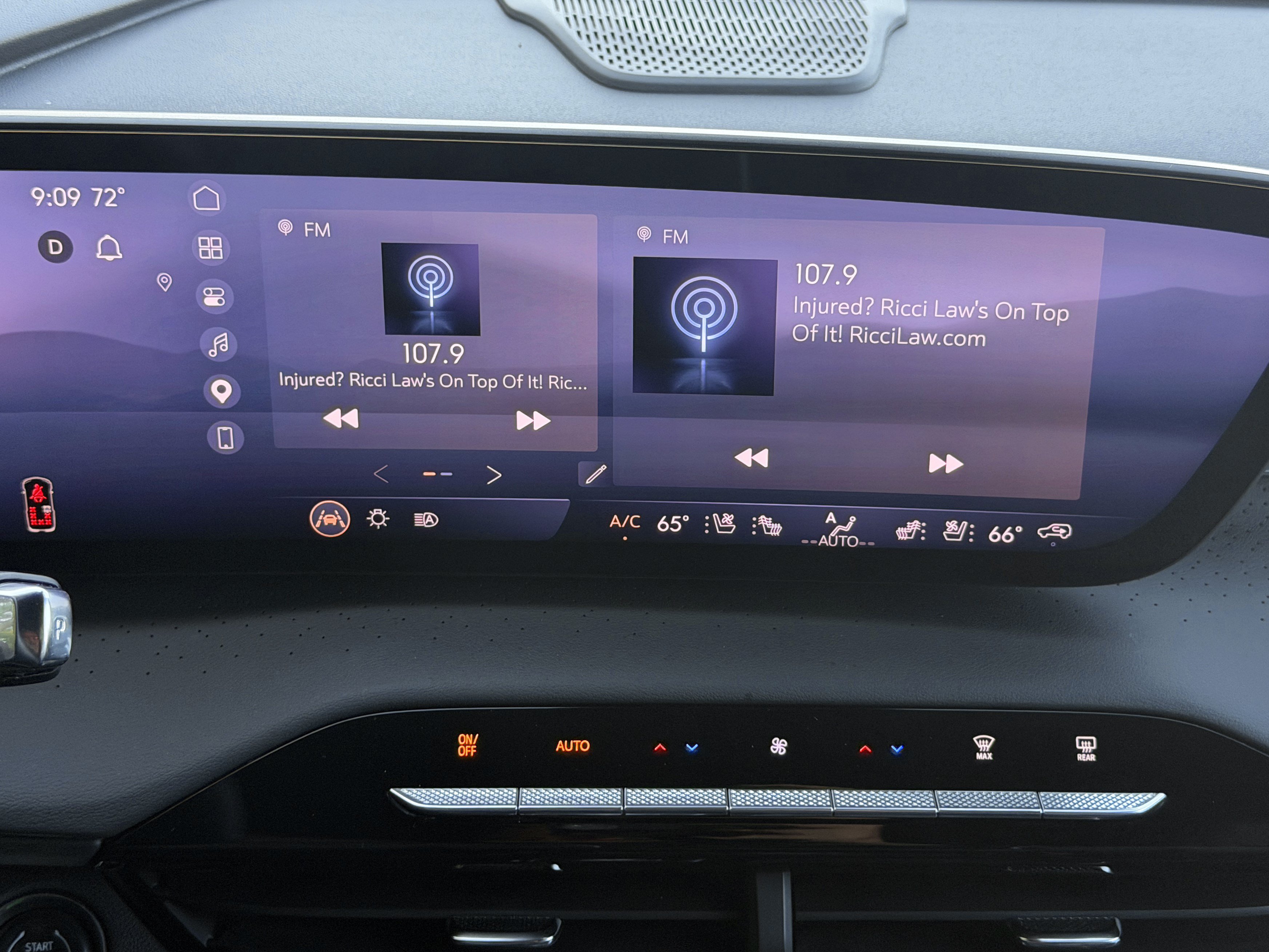 Used 2025 Buick Enclave Avenir FWD image 28