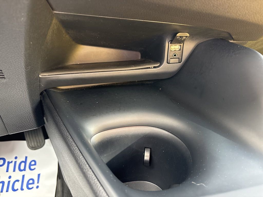 Used 2018 Toyota C-HR XLE image 34