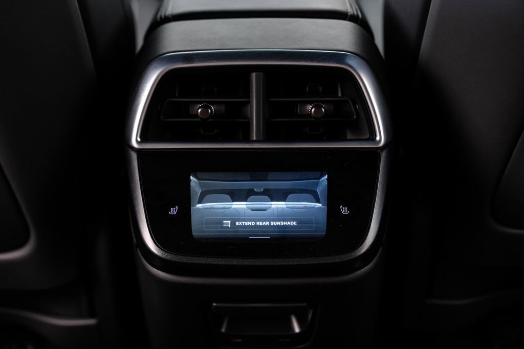 Used 2024 Lucid Air Touring image 47