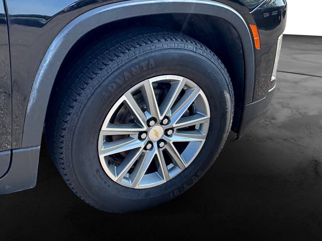 Used 2023 Chevrolet Traverse LT AWD/4WD image 13