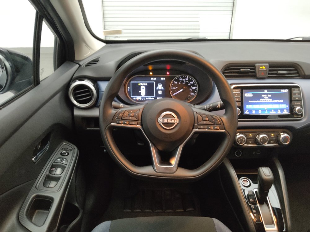 Used 2025 Nissan Versa SV FWD image 22