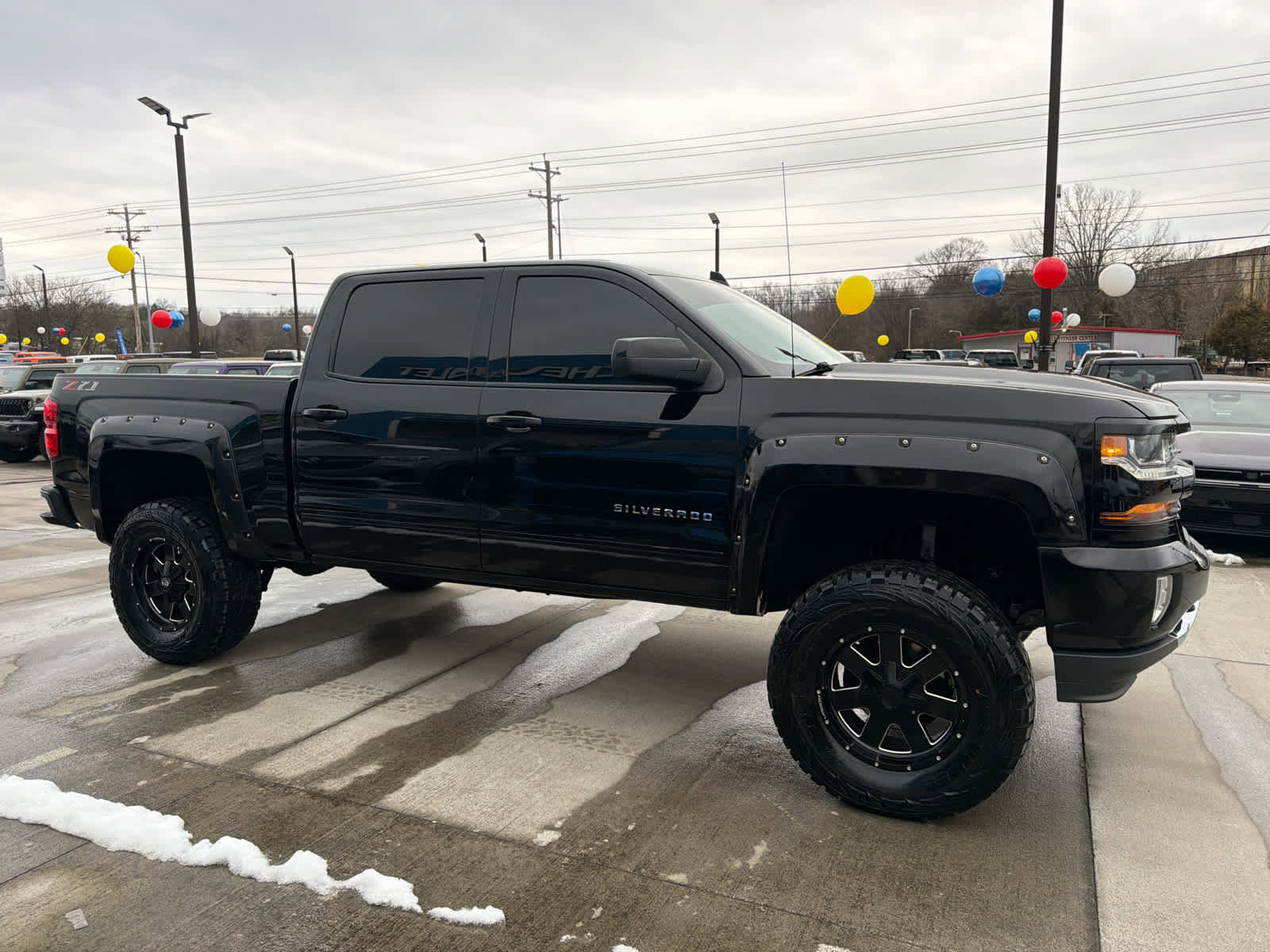 Used 2018 Chevrolet Silverado 1500 LT w/ All Star Edition image 5