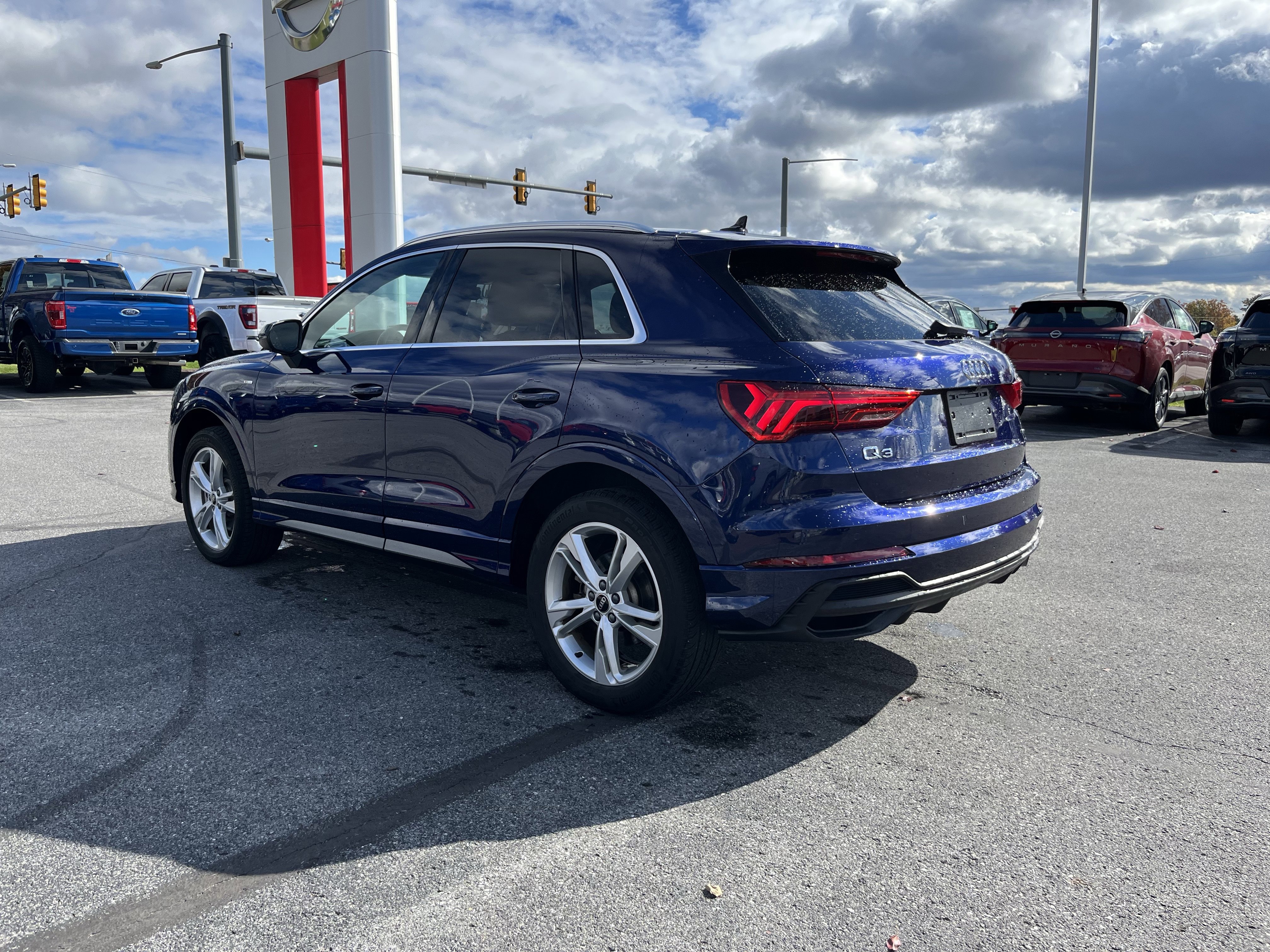 Used 2023 Audi Q3 2.0T Premium image 7