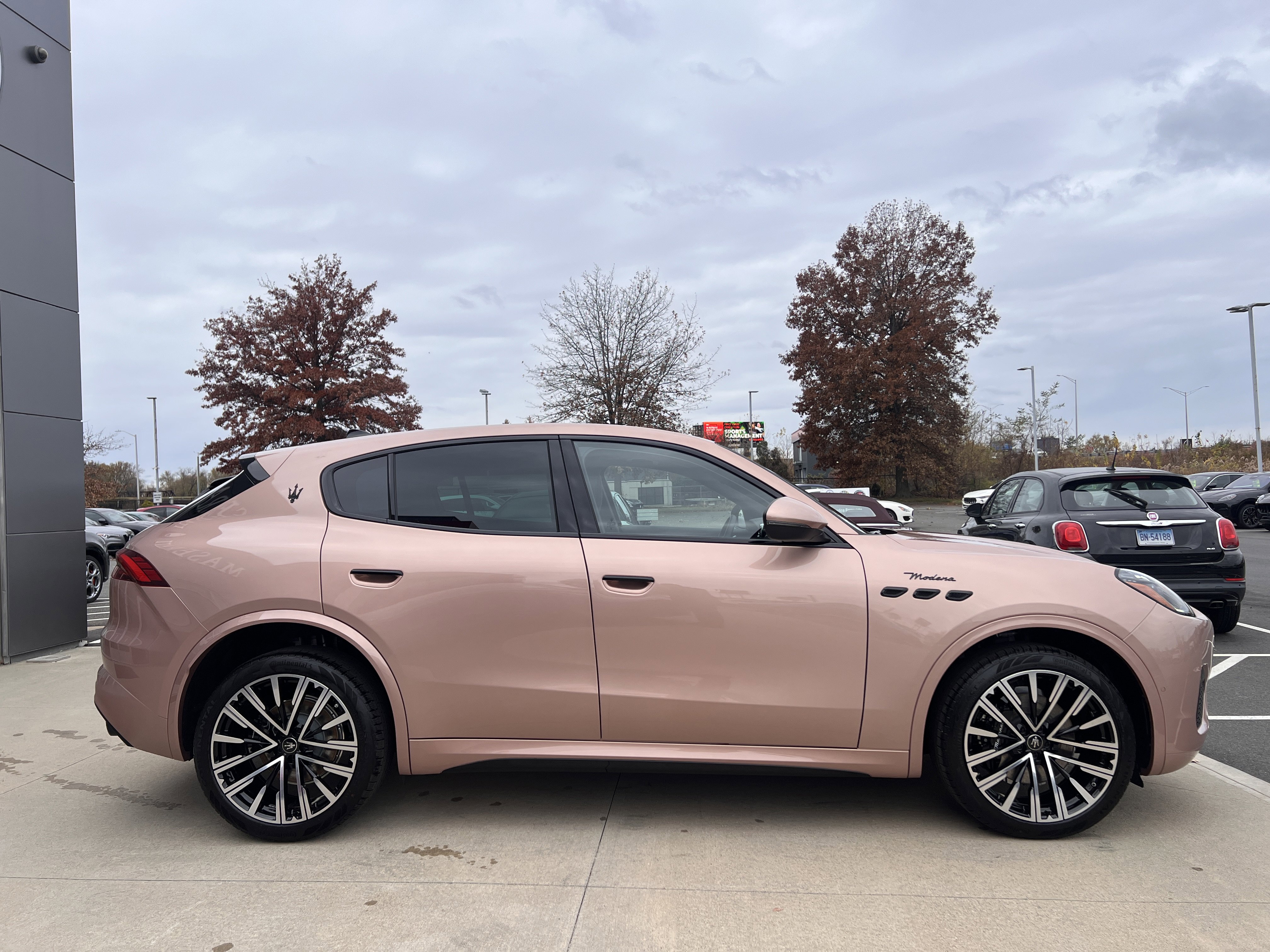 New 2025 Maserati Grecale Modena image 6