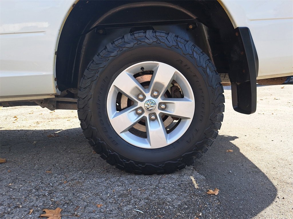 Used 2014 RAM 1500 Classic SLT image 30