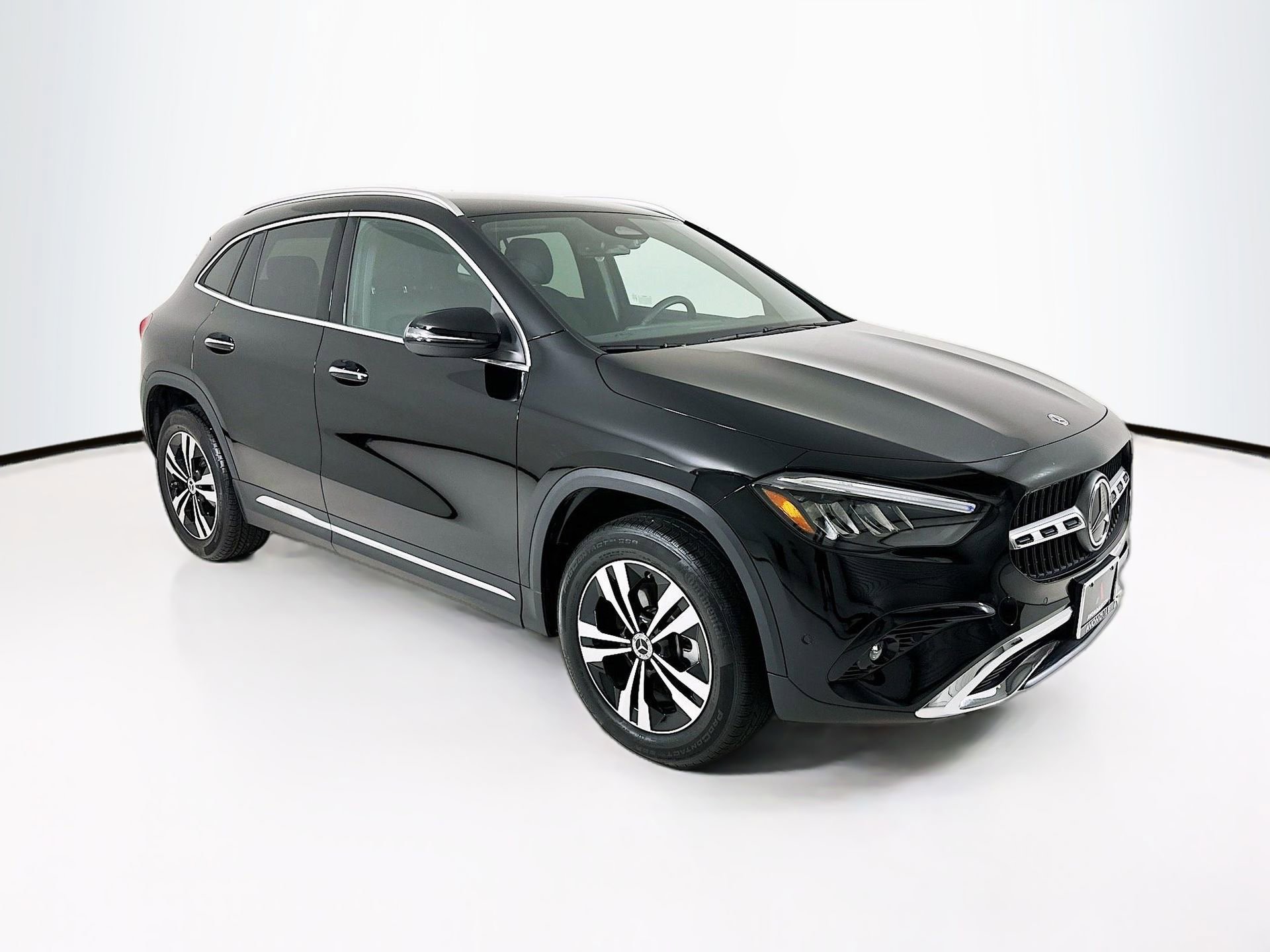 Certified 2025 Mercedes-Benz GLA 250 image 1