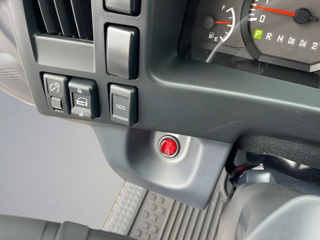 Used 2024 Chevrolet Low Cab Forward RWD image 16
