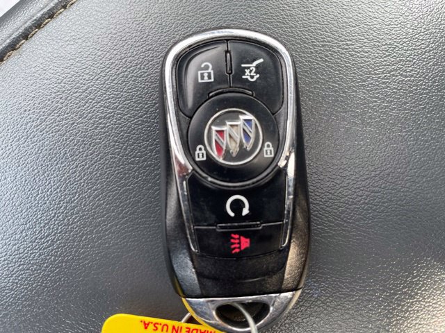 Used 2023 Buick Enclave Essence w/ Experience Buick Package AWD/4WD image 31