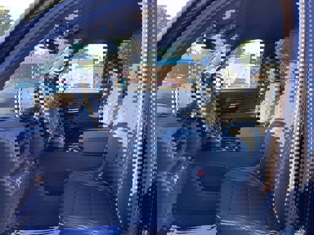 New 2026 Chevrolet Silverado EV LT image 9