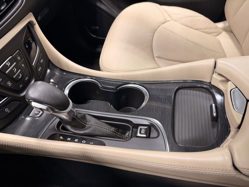 Used 2017 Buick Envision Premium image 37