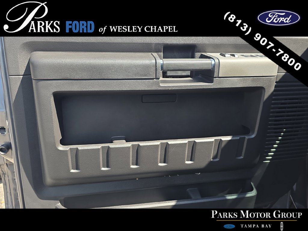 Used 2013 Ford F250 Lariat w/ Chrome Pkg AWD/4WD image 16