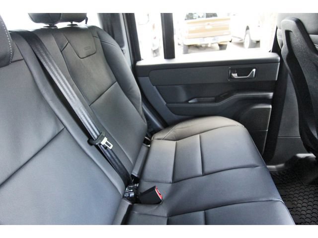Used 2025 INEOS Grenadier AWD/4WD image 10