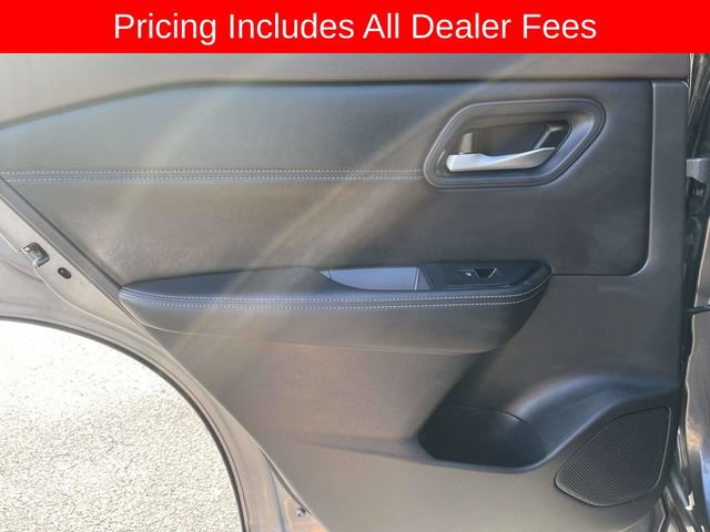 Used 2023 Nissan Rogue SL AWD/4WD image 16
