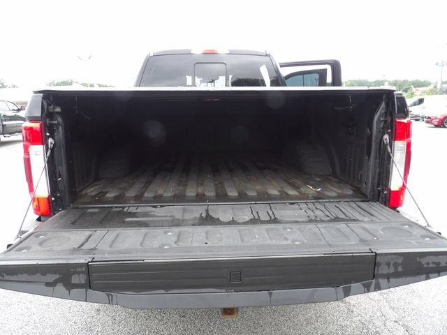 Used 2017 Ford F250 Lariat w/ Lariat Value Package AWD/4WD image 16