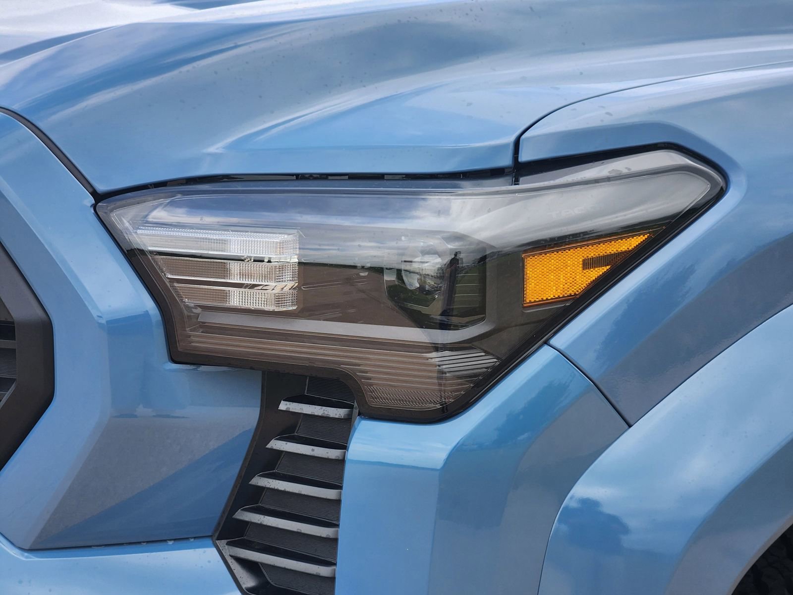 New 2026 Toyota Tacoma TRD Sport w/ TRD Sport Premium Package AWD/4WD image 9