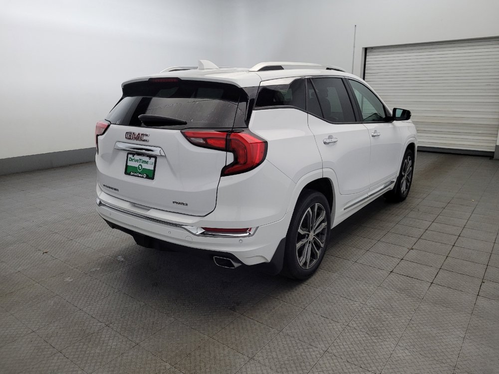 Used 2019 GMC Terrain Denali w/ Advanced Safety Package image 9
