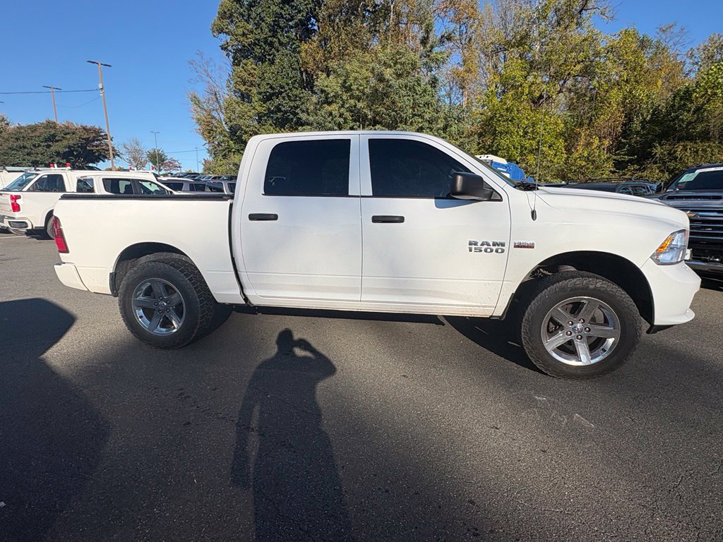 Used 2015 RAM 1500 Express AWD/4WD image 2